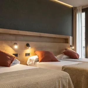 3* בית הארחה Fontanella By Bcn Urban