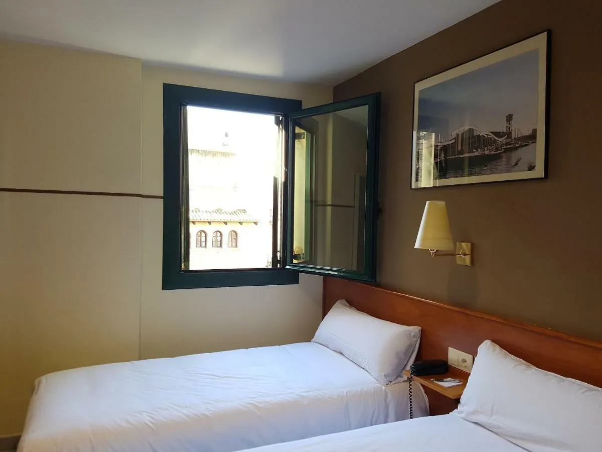 **  El Jardi Hotel Barcelona Spanien